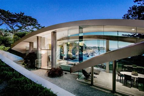 A Stunning Butterfly Inspired House On The California Coast