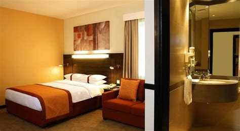 Call +971 04 407 1777. Holiday Inn Express Dubai Jumeirah Hotel, Dubai, United ...