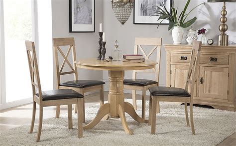 Kingston Round Dining Table And 4 Kendal Chairs Natural Oak Finished