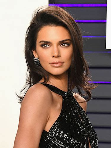 Kendall jenner (born kendall nicole jenner in los angeles, california on november 3 1995) is an american reality star, television personality, and model. The 1 Way Kendall Jenner Manages Her Anxiety