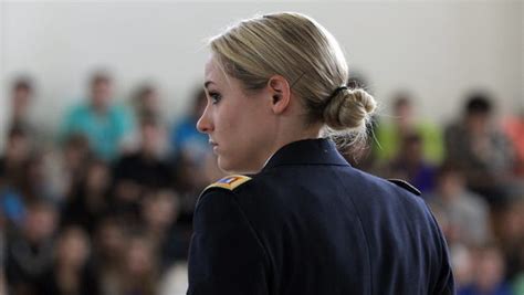 Us Army 2nd Lt Lindsey Danilack Speaks At Central Middle School