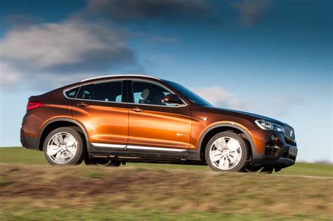 Oh how they mocked when bmw first debuted the x4. BMW X4 xDrive20d vs. Mercedes-Benz GLC Coupé 250d 4Matic: ve stopách X6 - Autobible.cz