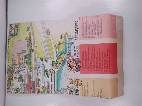 Guide To The Magic Kingdom Of Walt Disney World 1979 Vintage Fold Out