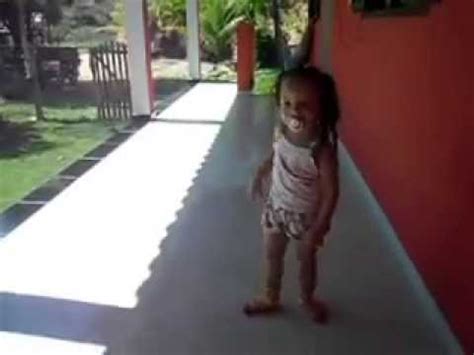 Meninas de biquni fio dental ao sol meninas de 10 anos fudendo; menina de 2 anos quadradinho de oito - YouTube