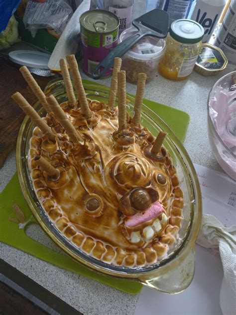 30 Cake Decoration Disasters That Might Make You Laugh New Pics