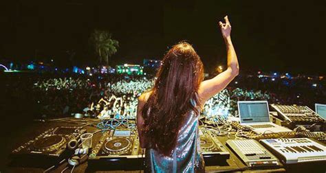 8 Indian Female Djs We Need To Pay Attention To
