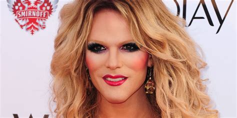 Willam Belli Stops By Jonny Mcgoverns Hey Qween Huffpost