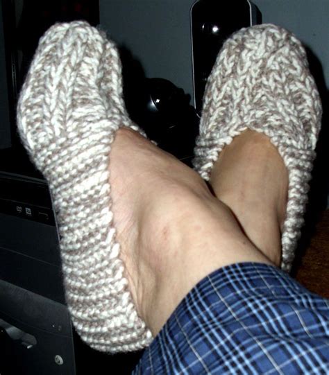 Free Quick Slipper Pattern Slippers Pattern Crochet Shoes Knitting
