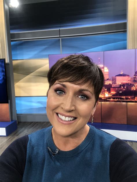 Lara Moritz KMBC on Twitter: "Where is my companion ⁦@KrisKetzKMBC