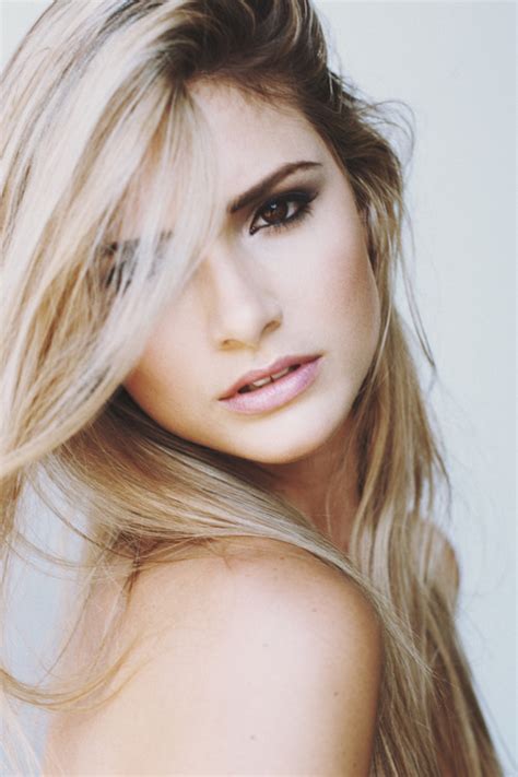 This will help balance the blonde. natural makeup: NEW 733 NATURAL MAKEUP FOR BROWN EYES AND ...