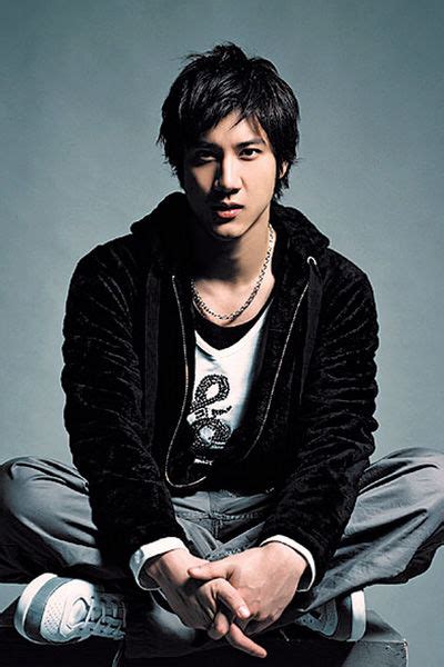 Taiwan various artists (artist), leehom wang (artist), rainie yang (artist), jolin tsai (artist), harlem yu (artist), coco lee (artist), julia peng (artist), chris yu (artist), karen mok (artist), vivian hsu (artist) & 7 more format: Leehom Wang - Actor - CineMagia.ro