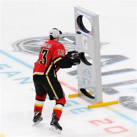 The latest tweets from johnny gaudreau (@johngaudreau03). 2019 All-Star Skills Competition | Pro Hockey News