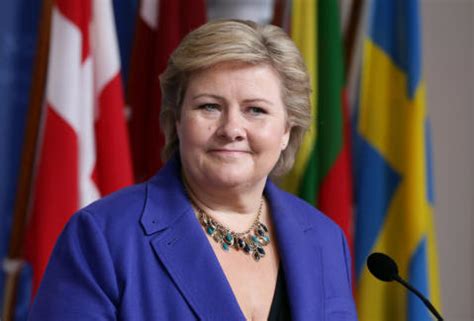 Statsminister erna solberg og hennes familie brøt smittevernreglene da hun feiret sin. EuroPride 2014: Norwegian Prime Minister Erna Solberg ...