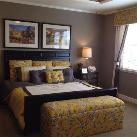 We make things quick and easy to givespecial occasion they'll always remember. Bedroom...love the colors. Grey, yellow, black & white ...