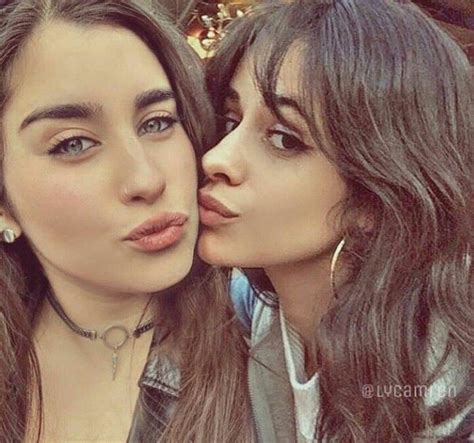 Pin By ☾ Dreamer On ♥camren♀♀ Camila And Lauren Lauren Jauregui Cute Lesbian Couples