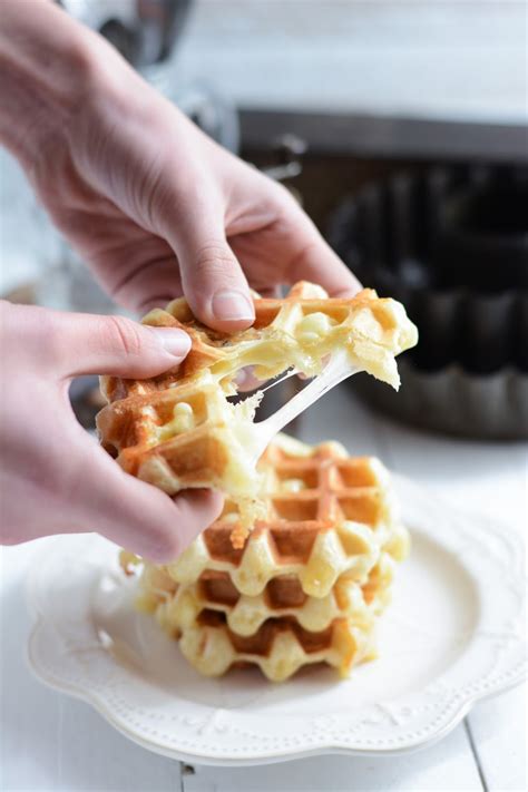 Recette inratable des crêpes moelleuses d'hervé cuisine. Chic, Chic, Chocolat: Gaufres de Liège salées au fromage à ...