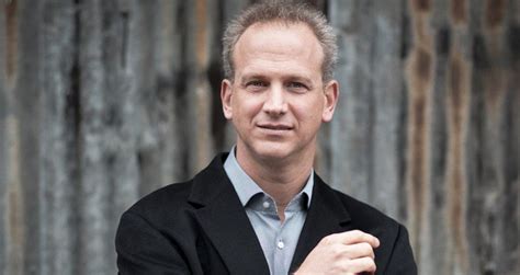 Carlos miguel prieto is considered the leading mexican conductor of his generation. Música América nombra al Director del año 2019 | Beckmesser