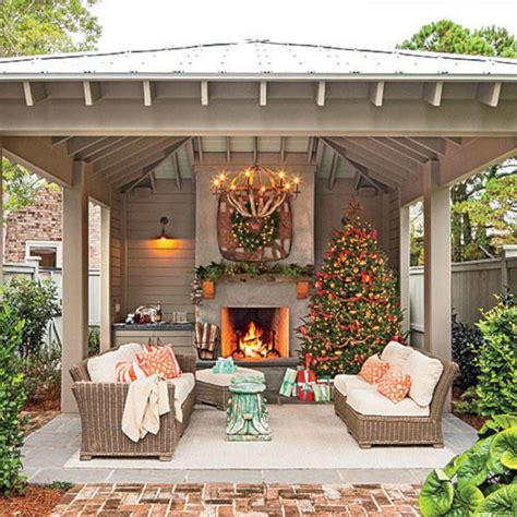 Incredible 10 Small Backyard Ideas With Fireplaces Backyard