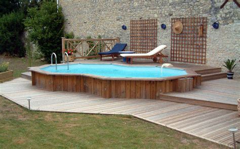 Discover modern pool deck ideas and landscaping options to create your poolside dream. 1001 + Ideas for Charming Small Backyard Pool Ideas