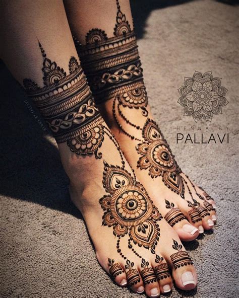 28 simple and easy payal style leg mehndi designs foot henna designs bling sparkle