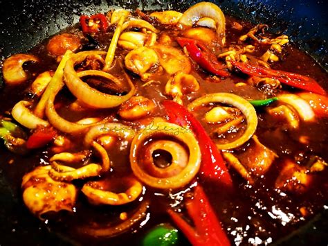 #sotongserai #sotongmasaksinggang #sotongsedapresepi sotong masak serai sangat sedap, masakan yang simple dah mudah untuk disediakan. Ramadhan 4 - Resepi Sotong Masak Kicap Sedap Melekat ...