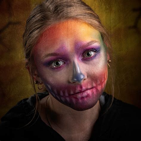 Book a villa in advance and take advantage of special booking conditions! DIY Halloween makeup idea by beauty school student ...