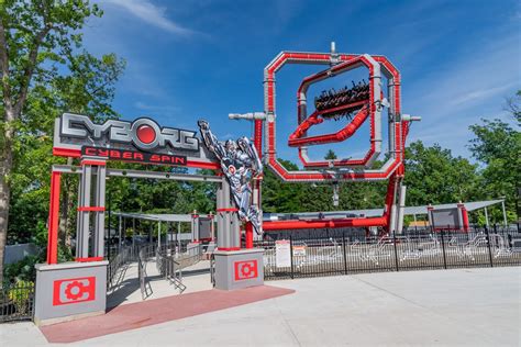 Cyborg Cyber Spin Six Flags Great Adventure