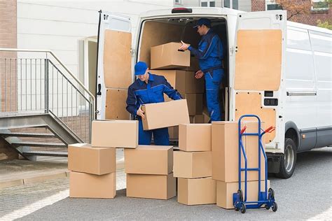 Benefits Of Hiring Professional Moving Company When Relocating Your