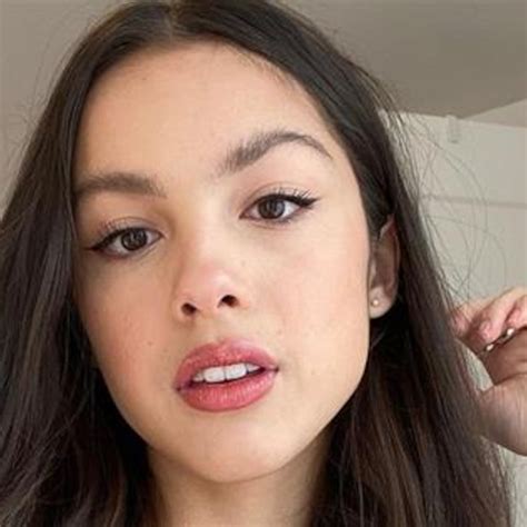 Olivia Rodrigo 5 Things To Know About The Singer