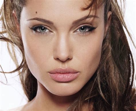 Celebrities With Pouty Lips