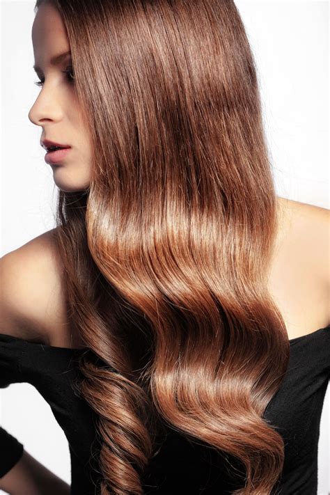 Frisur lange haare locken stylische haare frisur hochgesteckt haar ideen frisur ideen honig braunes haar schöne frisuren mittellange haare haarfarben ideen frisuren haarschnitte. Einfache Partyfrisur für sehr lange Haare, offen gestylt ...