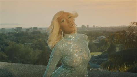 Doja Cat Shows Big Boobs In See Through Dress In Say So Video