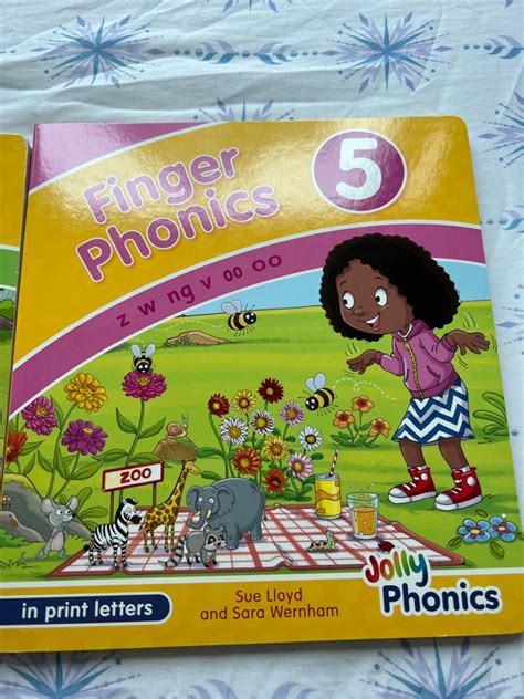 Jolly Phonics Finger Phonics 4and5 興趣及遊戲 書本 And 文具 小朋友書 Carousell