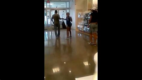 Girl Gets Caught Stealing In Mall Youtube