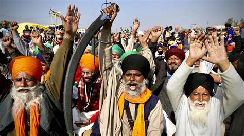 I הנתונים אינם כוללים מידע על בדיקות לאבחון החלמה. הפגנות בהודו: עשרות אלפי חקלאים חוסמים את הכניסות לדלהי ...