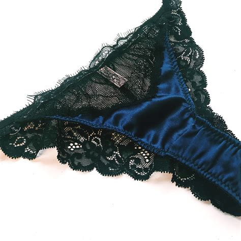 Silk Panties In Black Lace And Dark Blue Silk Marianna Giordana Paris