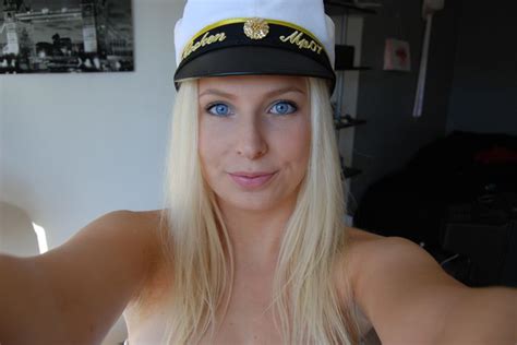 ♥ Sara HÖglund