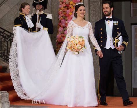 The bride's wedding dress, in three shades of white, was created by the swedish designer ida sjöstedt. Ceremony And Arrivals: Wedding Of Prince Carl Philip Of ...