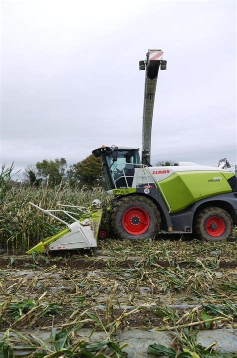 Watch 2018 Updates For Claas 900 Series Forage Harvesters 01