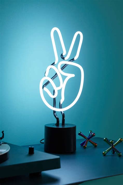 Shop expertly designed light up peace sign from pottery barn teen®. Peace Neon Sign Table Lamp | Urban Outfitters
