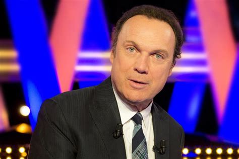 C'est un sujet encore très sensible. Julien Lepers : France 3 veut booster ses audiences