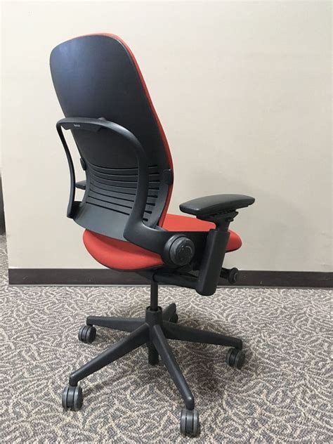 And there are multiple reasons. Refurbished (Reupholstered) Steelcase Leap V2 Task Chair ...