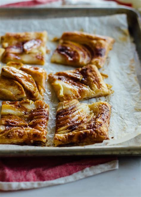 Easy Homemade Apple Tart Recipe With Puff Pastry