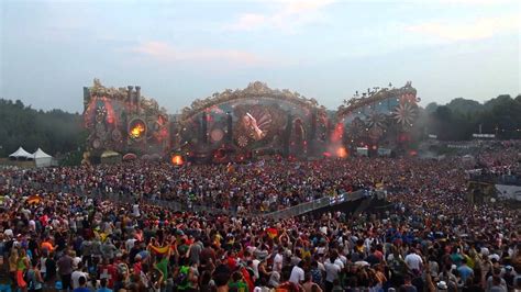 Tomorrowland 2014 Week End 2 Day 3 In Mainstage With David Guetta Youtube