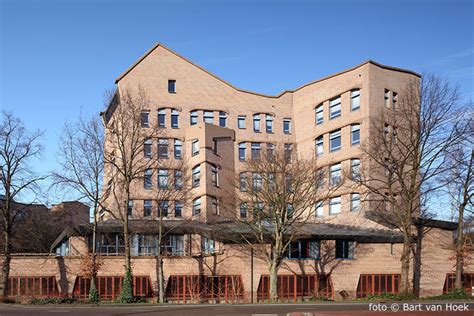 Save on international fees by using wise. Hoofdkantoor NMB-Bank | Architectuurgids op Architectuur.ORG