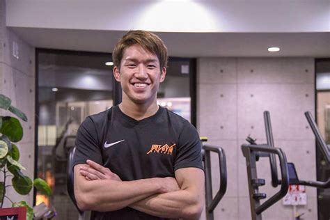 大晦日のrizinの試合に推薦したと言い、 ぱんちゃん 璃 奈さんをごり押し していることがわかります。 「社長に会わせたい人がいまして。 僕の友だちなんですけれど 、いま. HIITで脂肪燃焼。格闘家・朝倉海さんに教わるメニューと ...