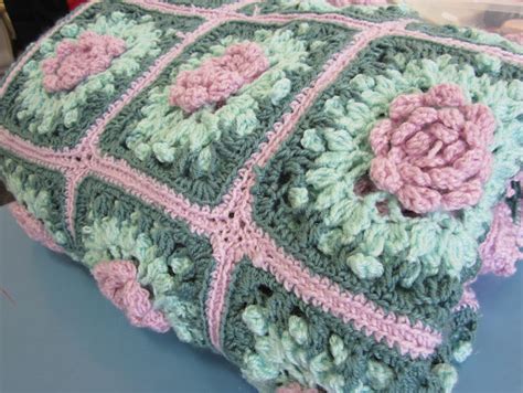 Crochet Rose Blanket Knittting Crochet