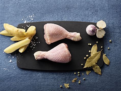 Mörade kycklingben från kronfågel är barnens favorit. Kycklingben, mörade