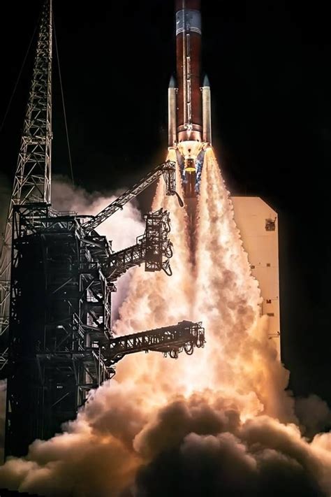 Space Nasa Space And Astronomy Nasa Rocket Launch Nasa Space