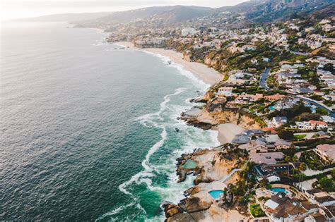 8 of the Best Surf Towns in California | Best Surf Destinations